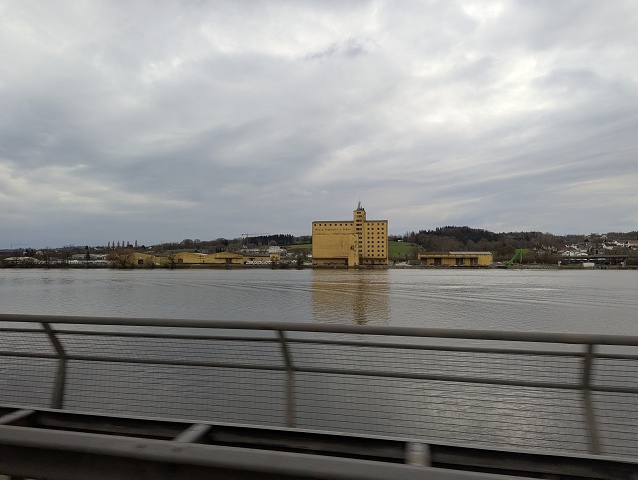 0401 Driving Along The Danube 1