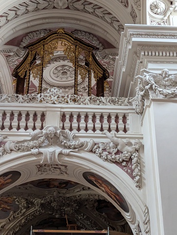 0402 Passau 09 St. Stephan's Pipe Organ Rack With Pipes Removed