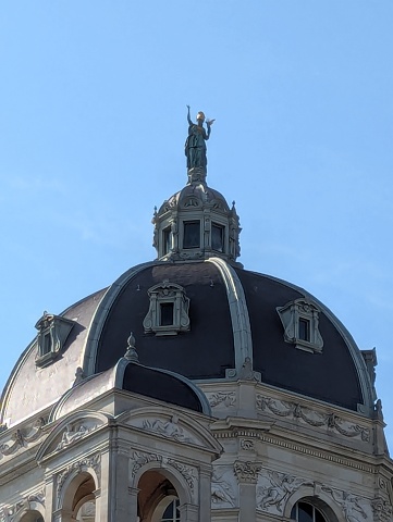 PXL 20250405 074704503