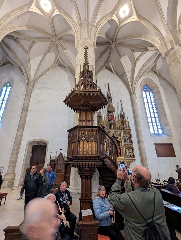 PXL 20250406 081345780