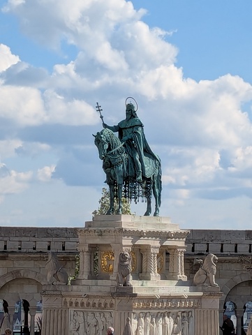 PXL 20250407 080040023