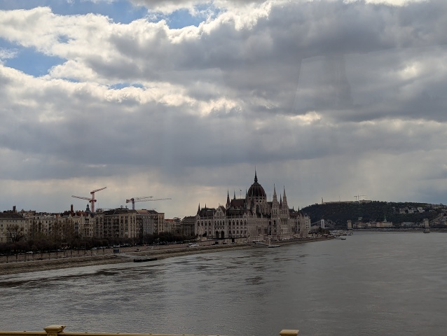 PXL 20250407 095719848